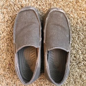 Beige crocs size 2 Boys